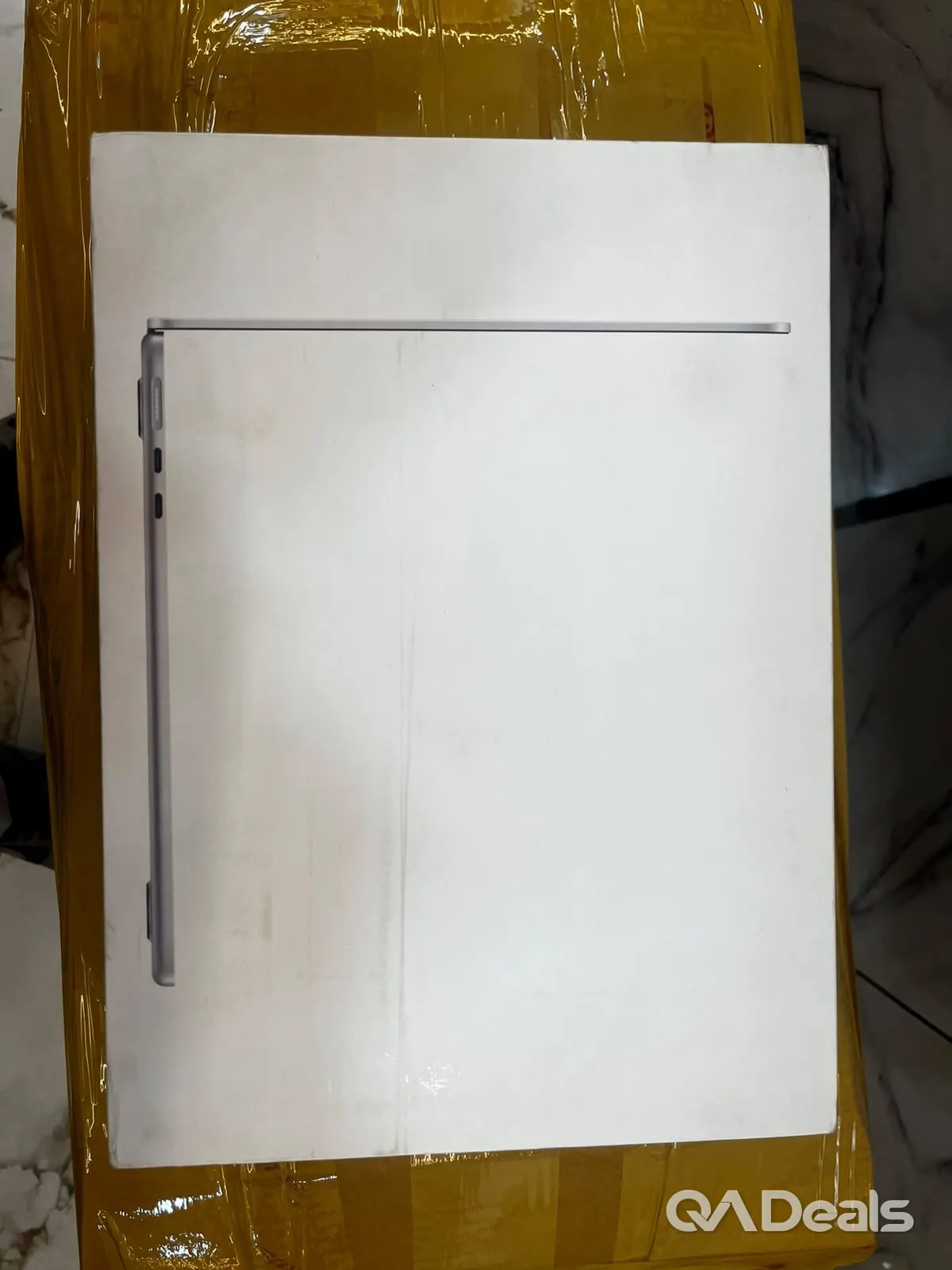 MacBook Air 13" M5 (2026), photo 1 of 1